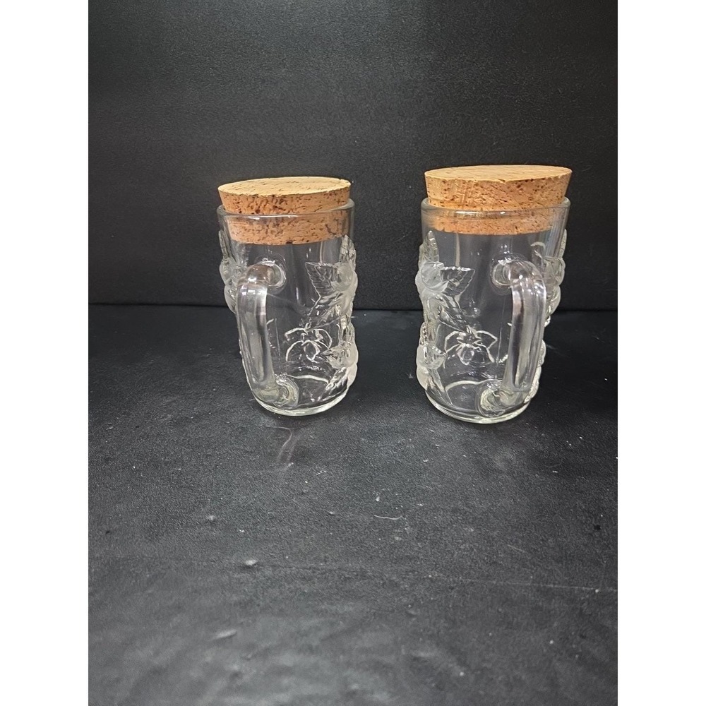 Embossed Floral Glass Pitcher‎ Set, Snub Nose Spout, Cork Top, Vintage Glassware - Picture 4 of 9